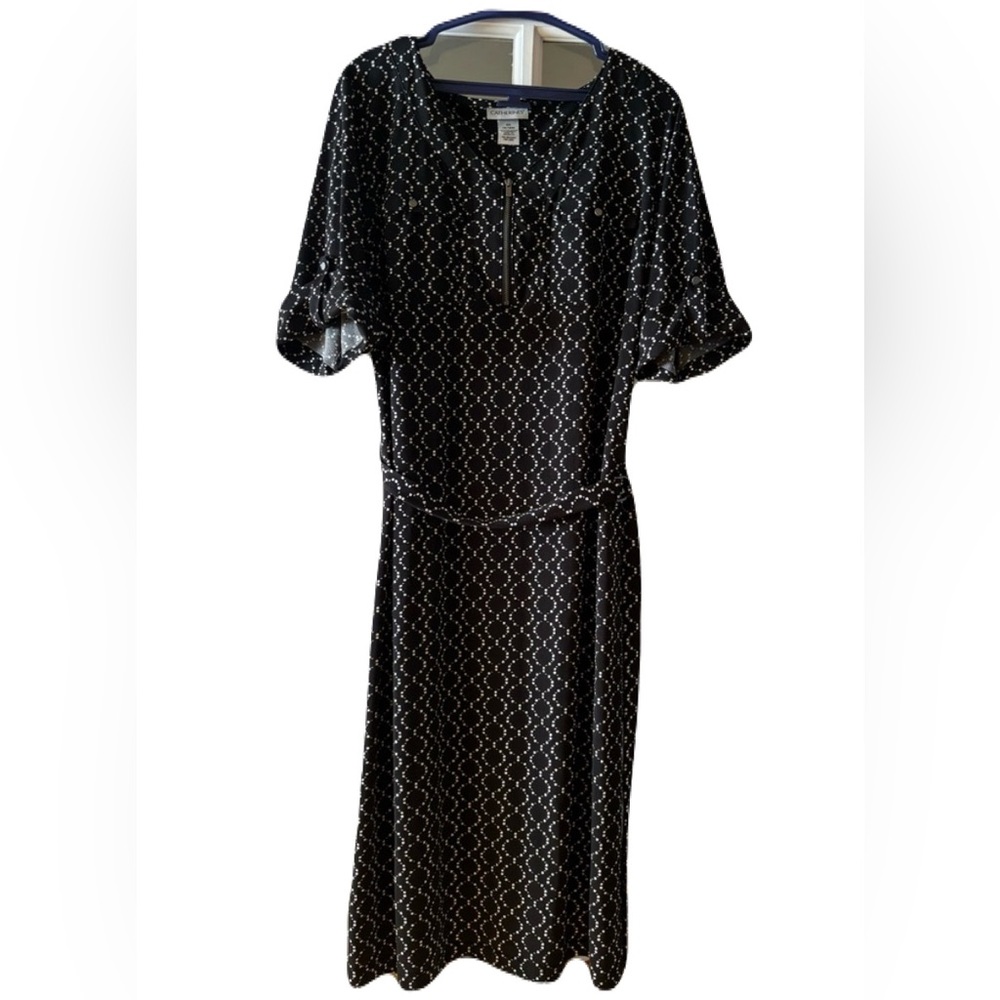 Catherine’s black with white geometric dress belted Zipper V-neck short sleeves